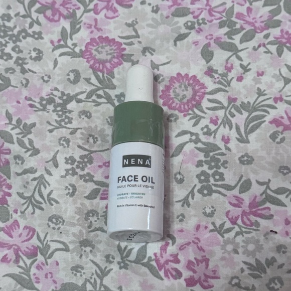 Face Oil Bundle 🖤 - Picture 2 of 4